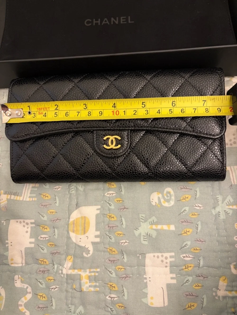 Chanel Caviar Wallet with Authenticity Card (PRICE FIRM)